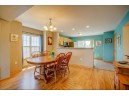 7131 Discovery Ln, Madison, WI 53719