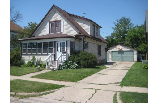 410 Scott St, Ripon, WI 54971