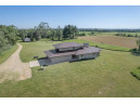 W2140 Behnke Rd, Brooklyn, WI 53521