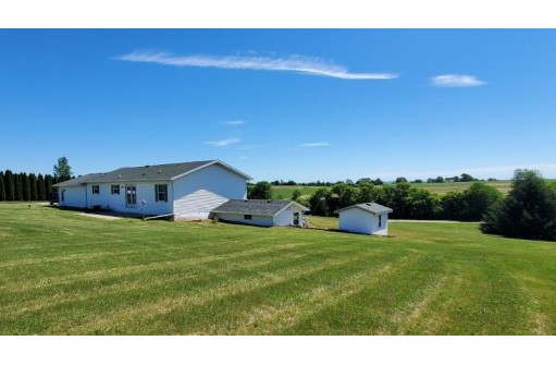 N1817 Brunkow Rd, Juda, WI 53550