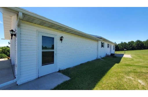 N1817 Brunkow Rd, Juda, WI 53550