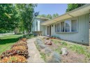 616 Woodview Dr, Sun Prairie, WI 53590