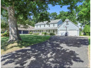 2086 Regal Oaks Ct, Beloit, WI 53511