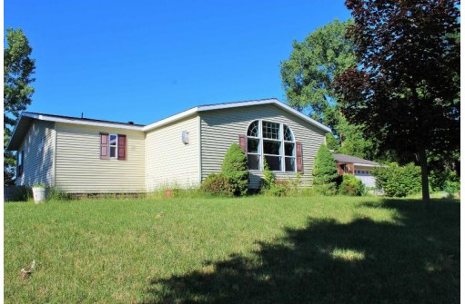 W4607 Evergreen Ln, Montello, WI 53949