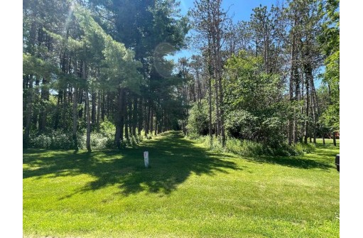 W959 North Dr, Brodhead, WI 53520