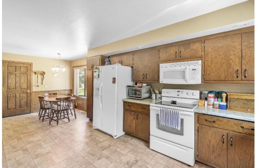 N4137 County Road P, Rubicon, WI 53078