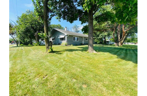 605 Lincoln St, Mauston, WI 53948