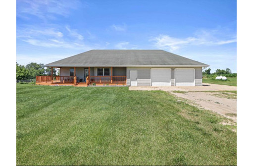 N3109 Maiden Lane Rd, Reeseville, WI 53579