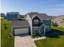 6614 Wolf Hollow Rd, Windsor, WI 53598