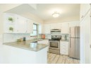 5306 Lani Ln, McFarland, WI 53558