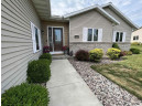 513 Meadowlark Ln, Portage, WI 53901