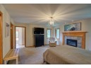 5 Deer Hollow Ct, Madison, WI 53717