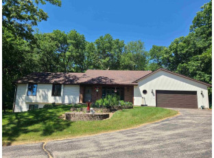 12235 W Skinner Rd Brodhead, WI 53520