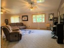 630 Oak Hill Dr, Pardeeville, WI 53954