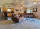 630 Oak Hill Dr, Pardeeville, WI 53954