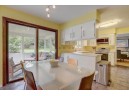 7606 Kenyon Dr, Middleton, WI 53562