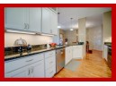 6132 Dell Dr, Madison, WI 53718