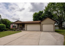 3317 Brugger Pl, McFarland, WI 53558