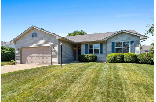 1344 Swordleaf Ln, Sun Prairie, WI 53590