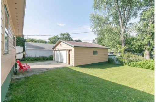 3726 Johns St, Madison, WI 53714