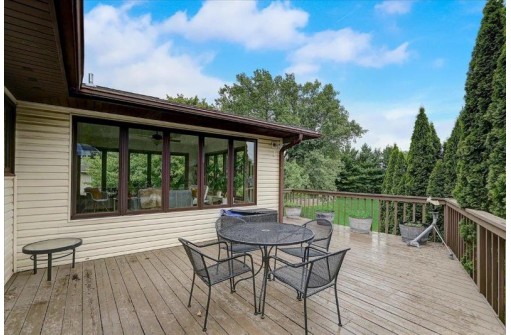 2781 Osmundsen Rd, Fitchburg, WI 53711