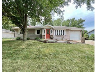 424 Hart Dr Clinton, WI 53525-9103