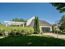 1235 Cardinal Crest Dr, Sun Prairie, WI 53590