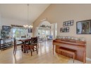 1360 Circle Dr, Sun Prairie, WI 53590