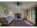 2906 Wentworth Dr, Madison, WI 53719