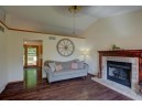 2906 Wentworth Dr, Madison, WI 53719