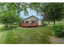 S5521 Glacier Dr, Baraboo, WI 53913