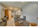 6317 Hartford Dr, Madison, WI 53719