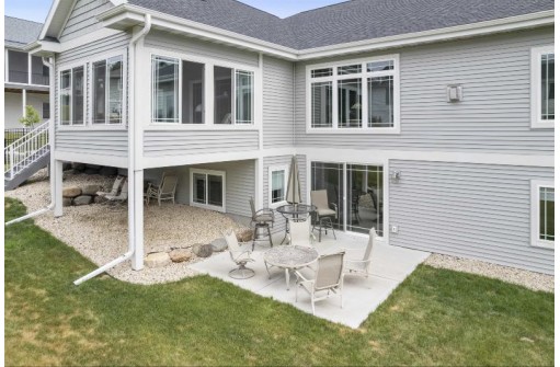 2403 Gaelic St, Waunakee, WI 53597