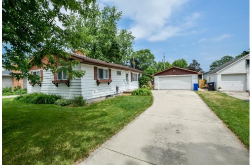 113 N Franklin St, Verona, WI 53593