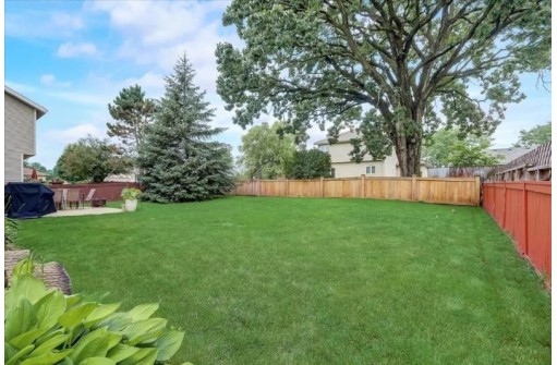 505 Aztalan Dr, Madison, WI 53718