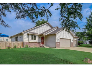 668 Grandview Dr Sun Prairie, WI 53590