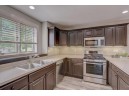 668 Grandview Dr, Sun Prairie, WI 53590