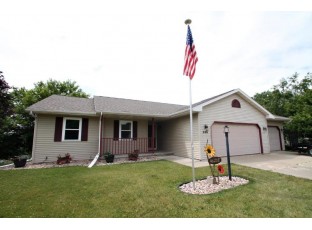 648 Parkside Ave Baraboo, WI 53913