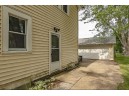 1017 Eisenhower Ave, Janesville, WI 53545