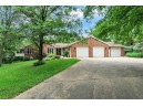 4947 N Orchard View Dr, Janesville, WI 53545