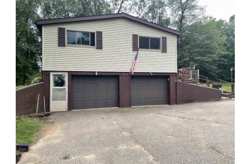 W6105 Woodland Hills Rd, New Lisbon, WI 53950