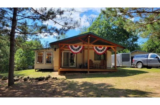 N2835 6th Ln, Hancock, WI 54943