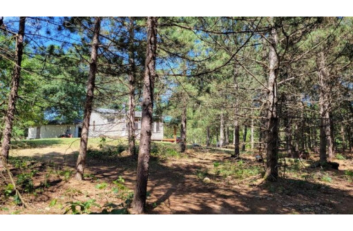 N2835 6th Ln, Hancock, WI 54943