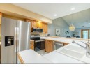 5387 Mariners Cove Dr 313, Madison, WI 53704