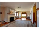 525 South Shore Dr, Madison, WI 53715