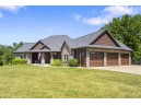 4290 Bluff Point Ct, Hazel Green, WI 53811