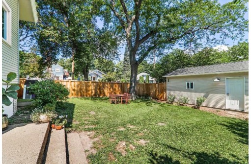 301 Highland Ave, Madison, WI 53705