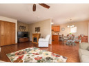 923 Chandler Ln, Sun Prairie, WI 53590