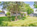 22 Garnet Ln, Madison, WI 53714