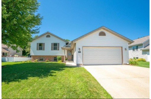 114 Weybridge Dr, Sun Prairie, WI 53590